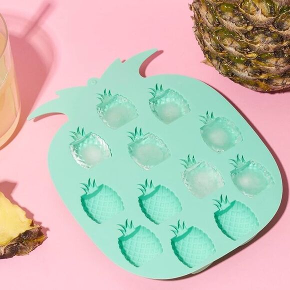 Blush Pineapple 🍍 Silicone Mold! - Picture 2 of 7